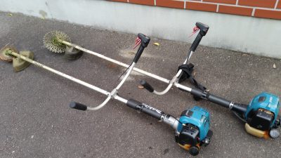 刈払い機