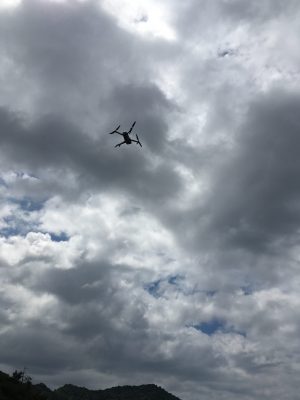 ドローン