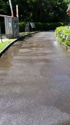 打ち水のアジア館