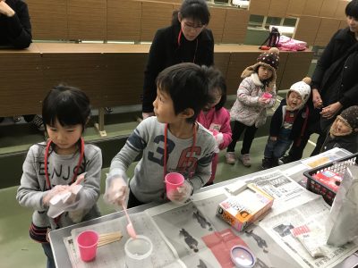 おやつ作り中！