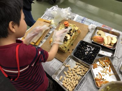 飾り付け中その1