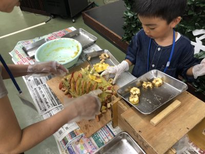 飾り付け中その1
